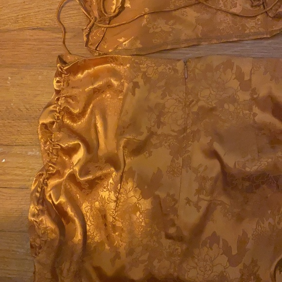 Skirt Set - Picture 4 of 5